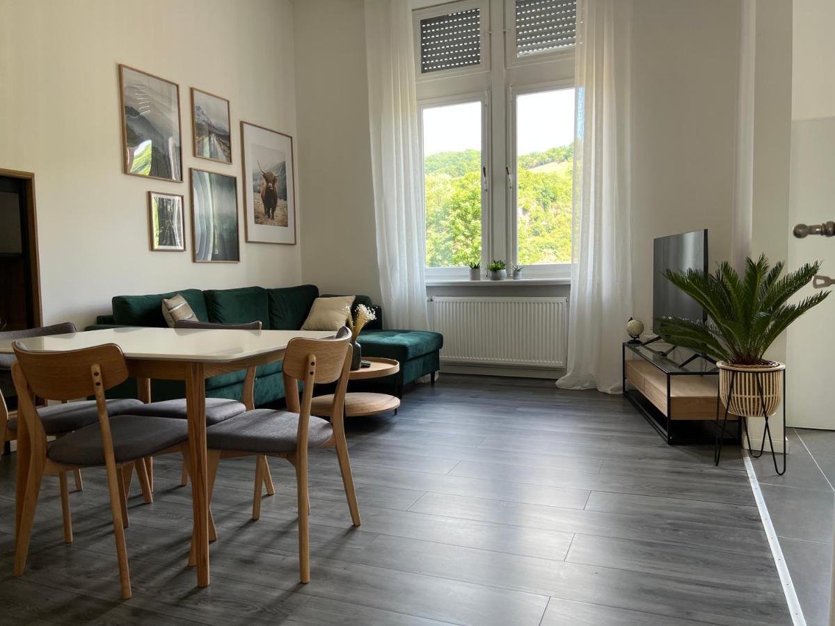 Direct Moselle View 200M² 4 Sz 10Pers Terrace Apartment Sankt Aldegund Luaran gambar